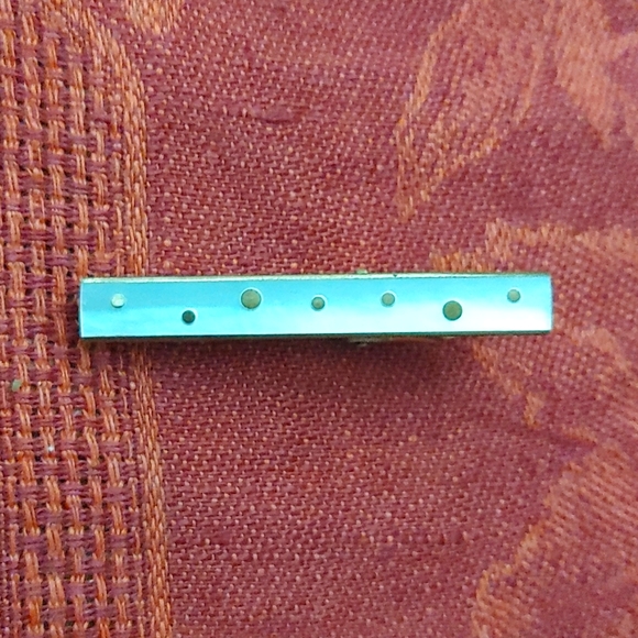 Mother of Pearl tie-bar. Gold-tone. Made in Austria - Picture 1 of 4